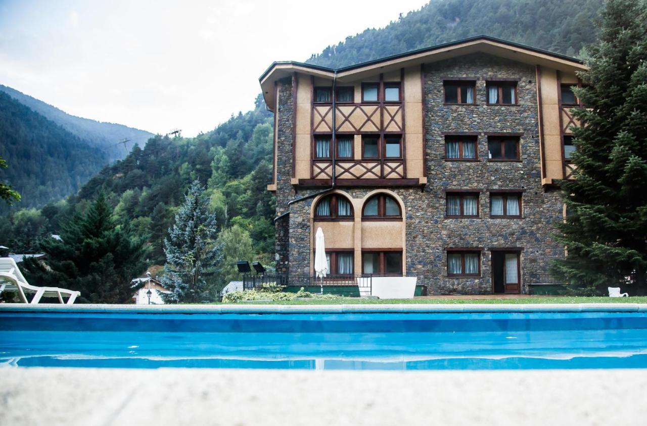 Hotel Xalet Verdu Arinsal Bagian luar foto